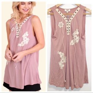 Umgee Lettie Sleeveless Floral Crochet Top-S NWT